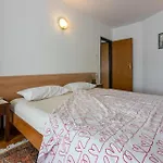 Vera Apartment