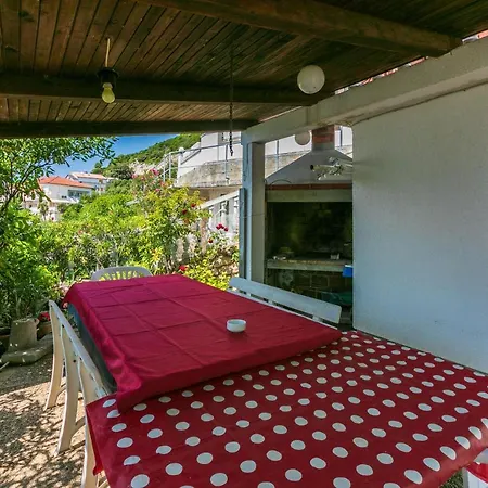 Vera * Supetarska Draga