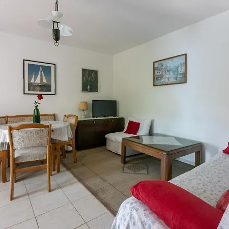 Апартаменты Vera