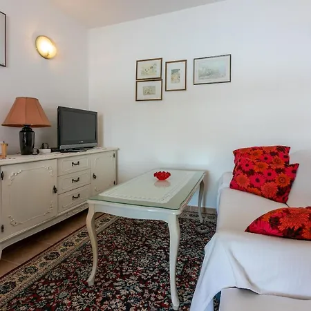 Апартаменты Vera