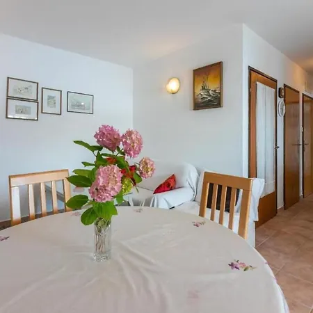 Apartament Vera Supetarska Draga