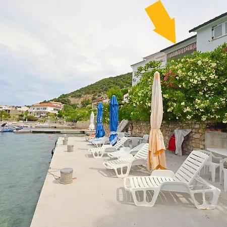 Apartment Vera Supetarska Draga