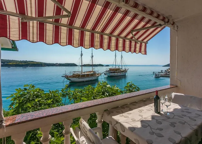 Vera Apartament Supetarska Draga