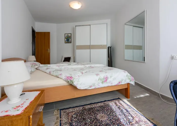 Vera Apartament Supetarska Draga